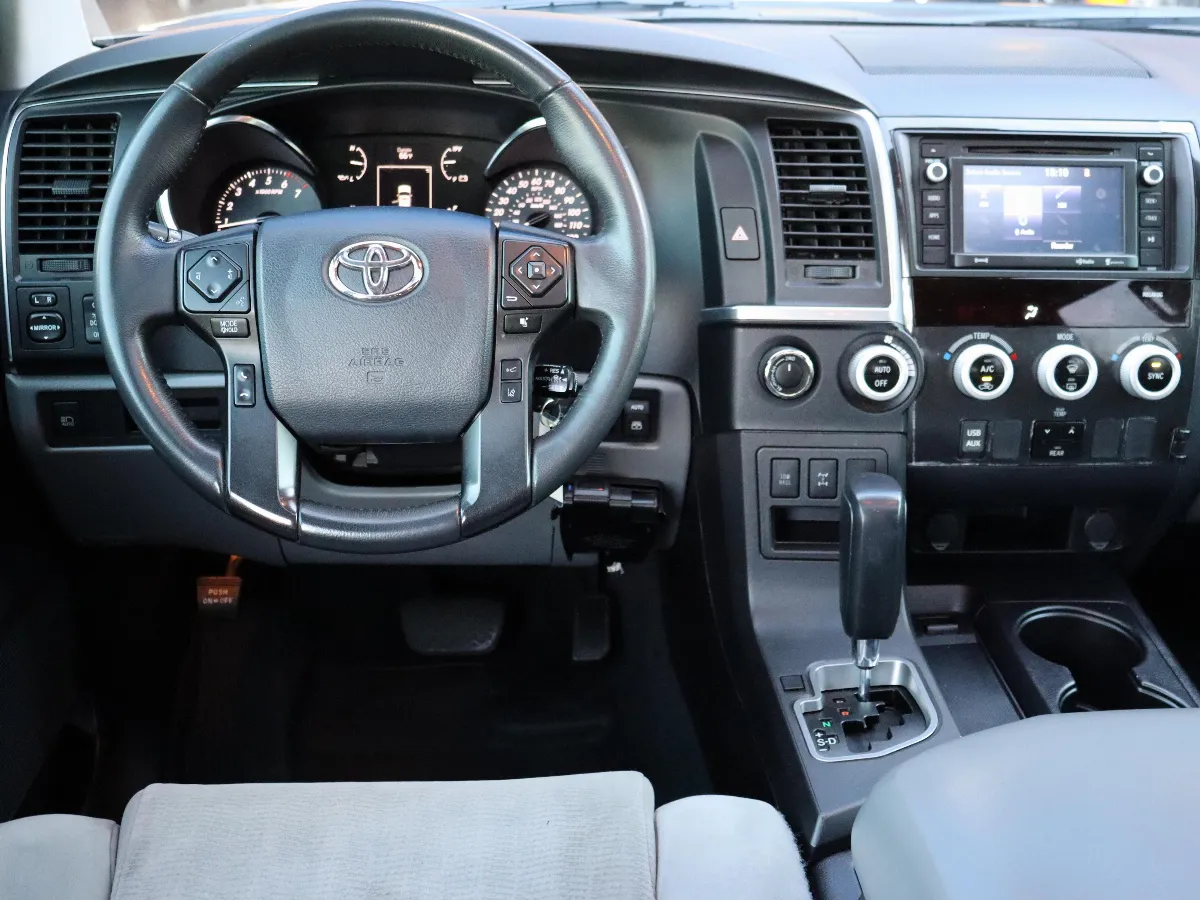 2018 Toyota Sequoia 